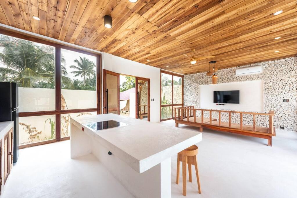 Villa Baleia Siargao San Isidro  Екстер'єр фото